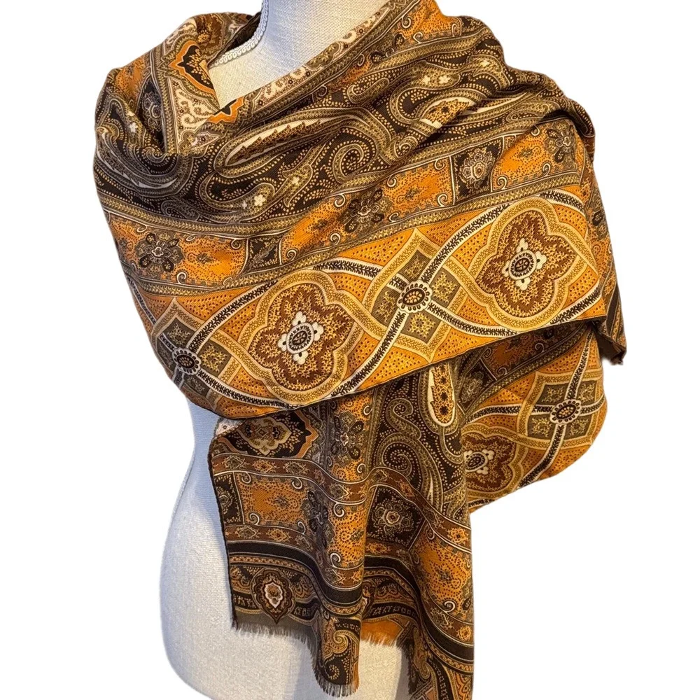 Entro Made in Italy Brown and Tan Paisley Scarf 16.5